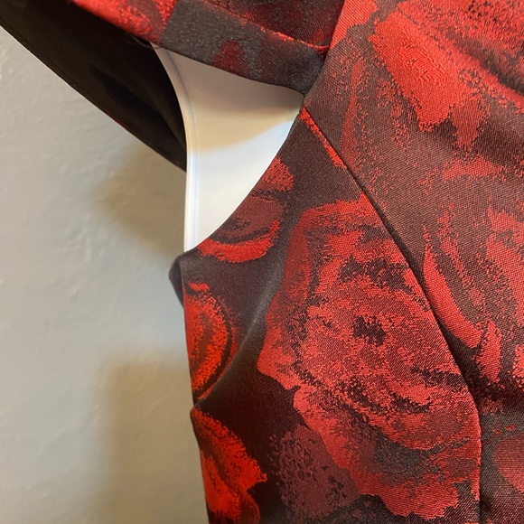 LIZ CLAIBORNE Black and red jacquard Rose Pattern Dress - Picture 9 of 16